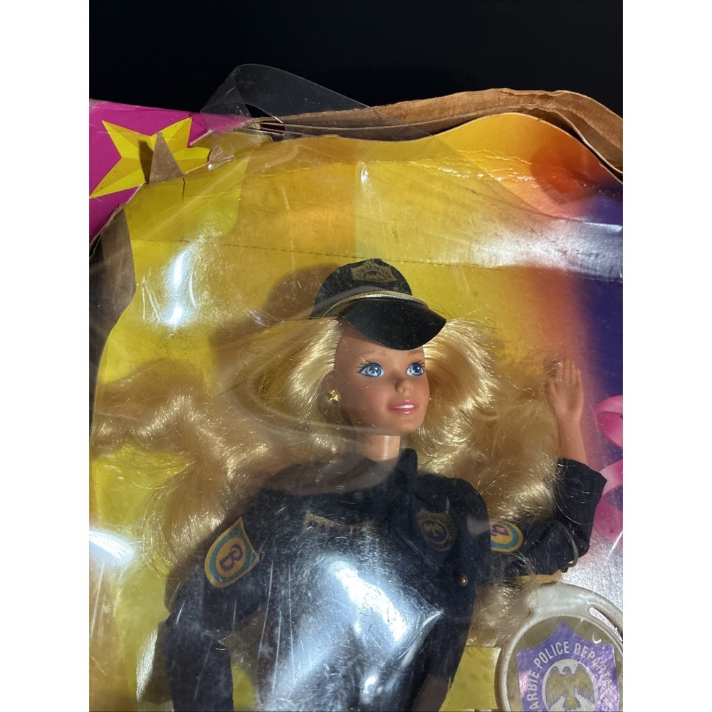 Vintage Mattel Barbie Police Officer Limited Edition Career Blonde Blue Eyes 19… - Picture 7 of 16